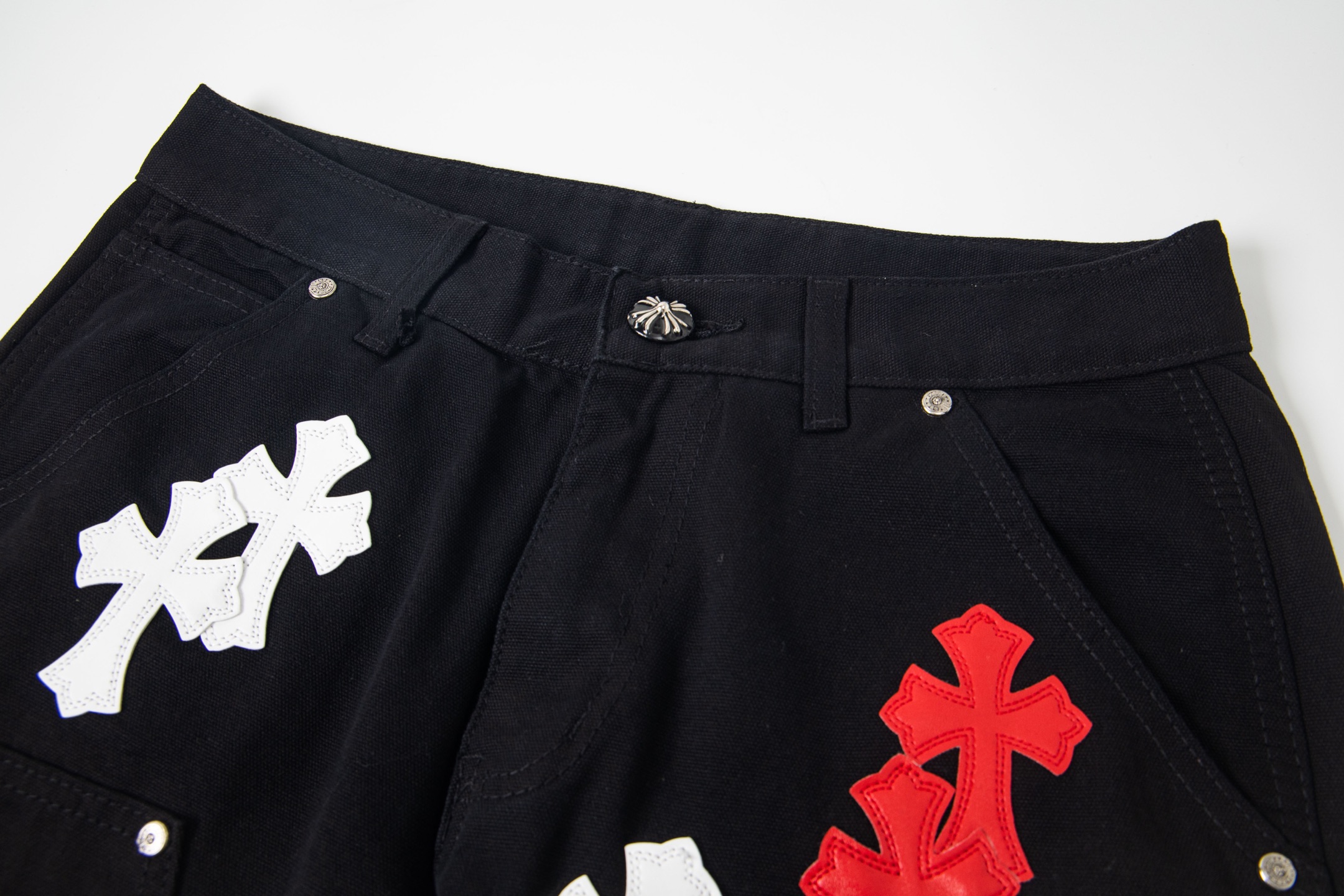 高版本Chrome hearts克罗心 红白满皮标伐木裤牛仔裤-Chinese UA Cheap High Quatity Brand Clothes Bags handbags Sneakers wholesale wholesaler seller from China Factory suppliers Fashion Clothing Shoes best Quality Beautiful Price 高版本Chrome hearts克罗心 红白满皮标伐木裤牛仔裤