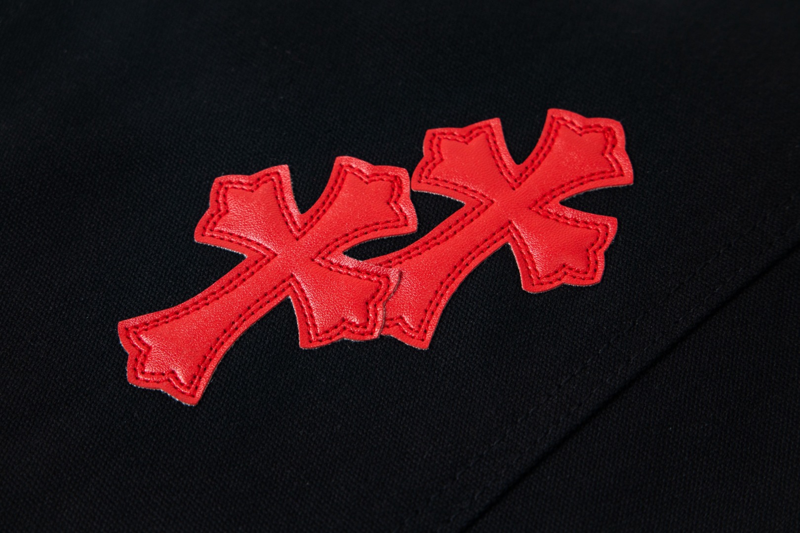 高版本Chrome hearts克罗心 红白满皮标伐木裤牛仔裤-Chinese UA Cheap High Quatity Brand Clothes Bags handbags Sneakers wholesale wholesaler seller from China Factory suppliers Fashion Clothing Shoes best Quality Beautiful Price 高版本Chrome hearts克罗心 红白满皮标伐木裤牛仔裤