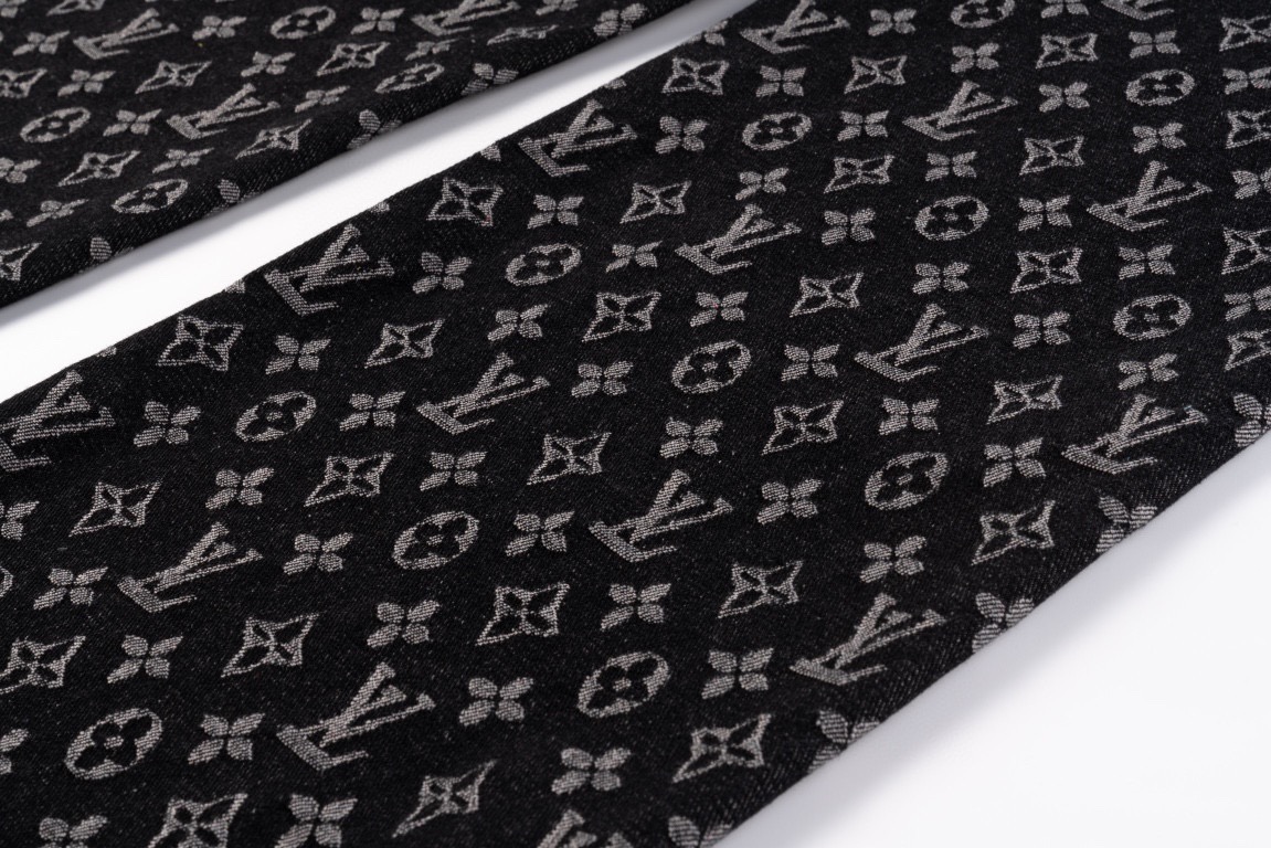Louis Vuitton路易威登 经典提花满印牛仔裤-Chinese UA Cheap High Quatity Brand Clothes Bags handbags Sneakers wholesale wholesaler seller from China Factory suppliers Fashion Clothing Shoes best Quality Beautiful Price Louis Vuitton路易威登 经典提花满印牛仔裤