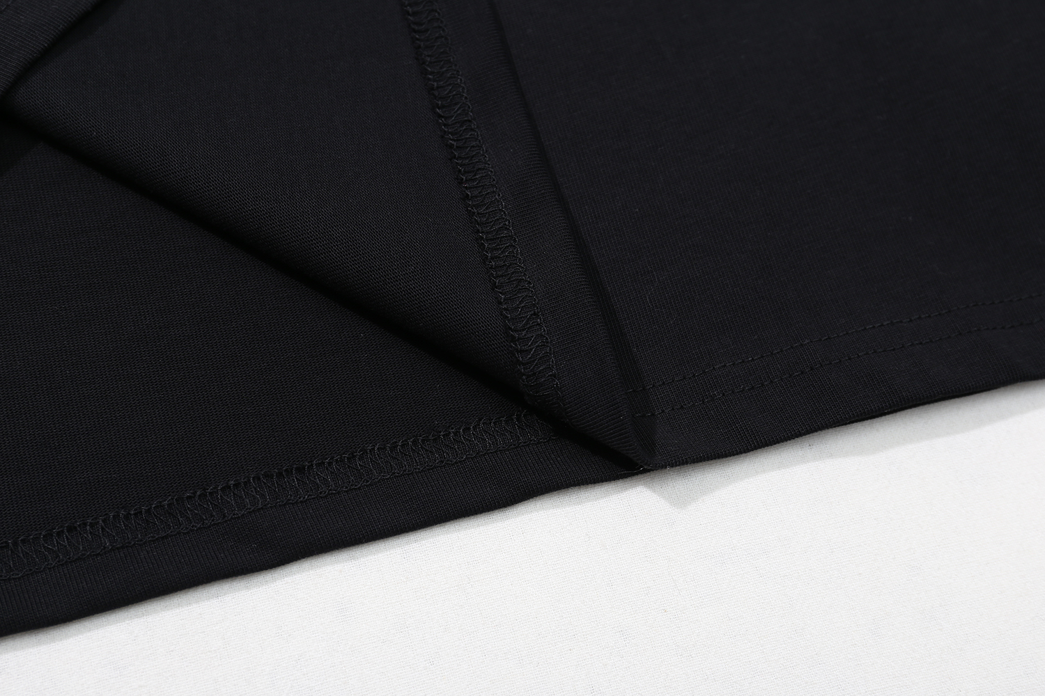 高版本MaisonMargiela/马吉拉 数字印花短袖 高版本MaisonMargiela/马吉拉 数字印花短袖