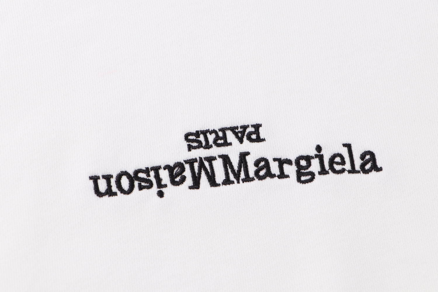 高版本MaisonMargiela/马吉拉 刺绣反字母连帽卫衣