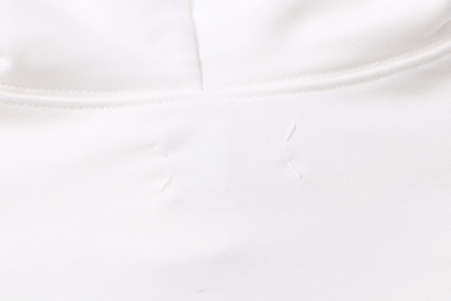 高版本MaisonMargiela/马吉拉 刺绣反字母连帽卫衣