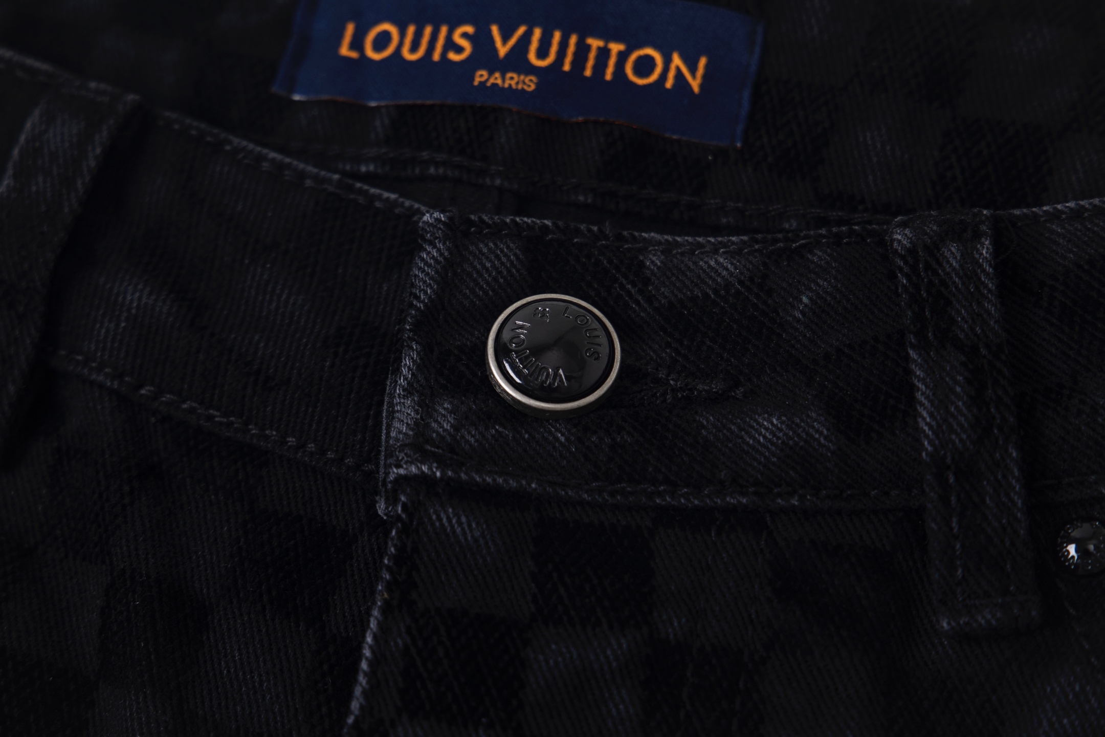 Louis Vuitton路易威登 经典满印棋盘格牛仔裤