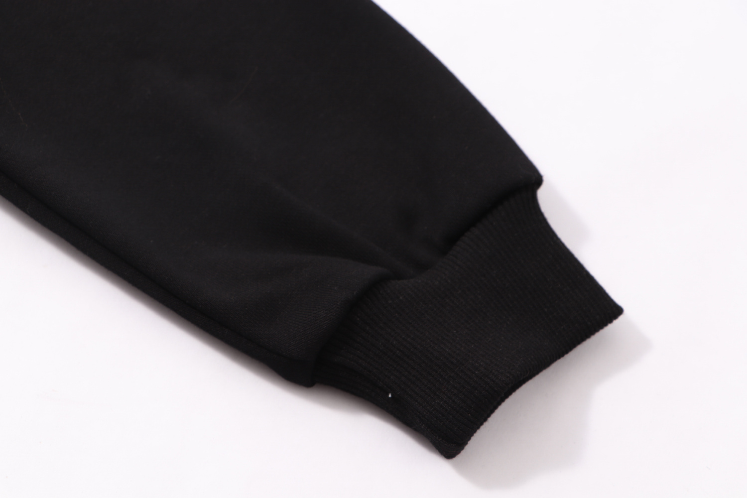 高版本MaisonMargiela/马吉拉 刺绣反字母连帽卫衣