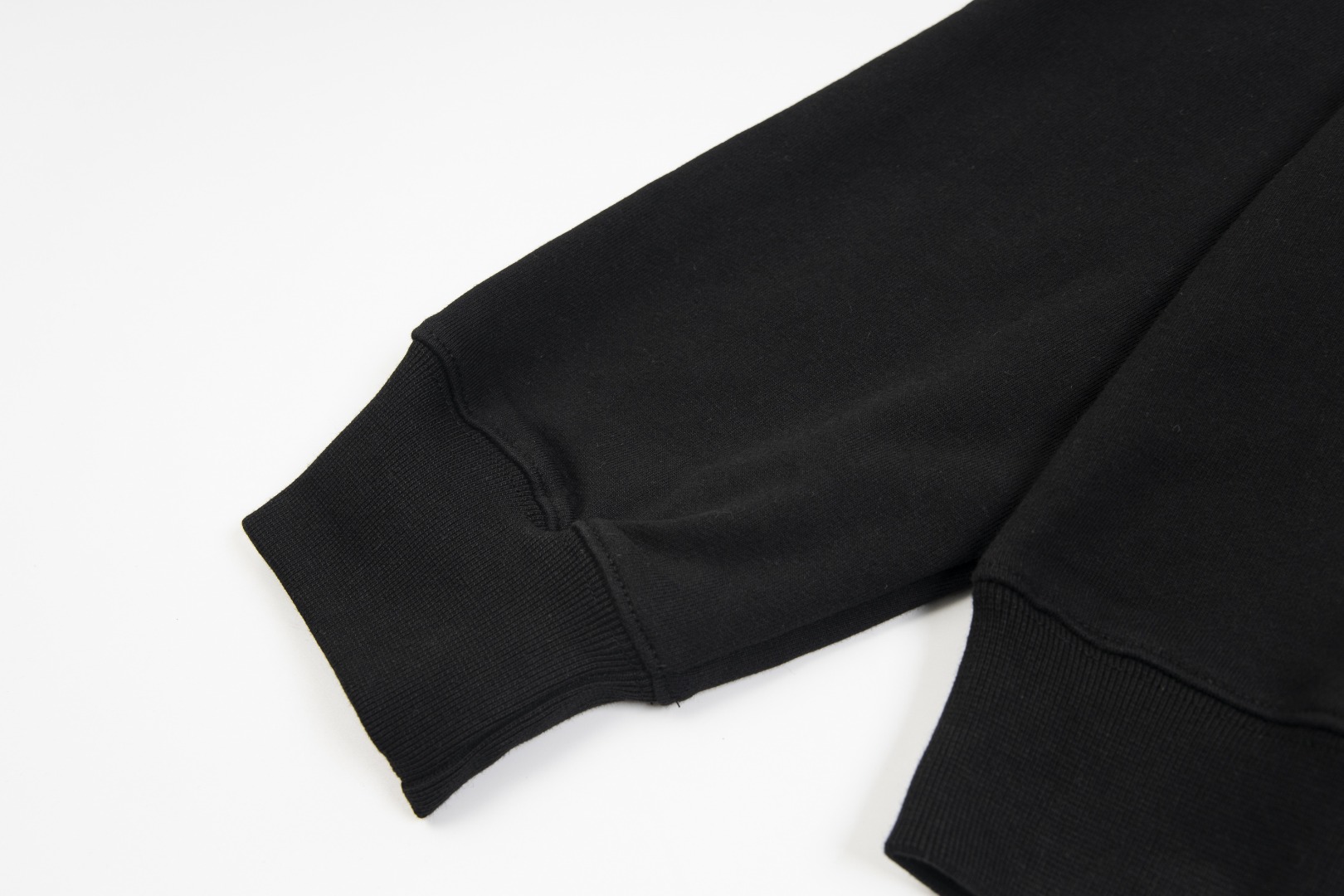 高版本MaisonMargiela/马吉拉 刺绣数字小标连帽卫衣