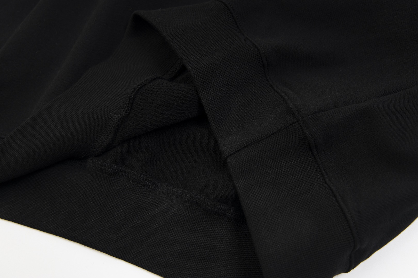 高版本MaisonMargiela/马吉拉 刺绣数字小标连帽卫衣