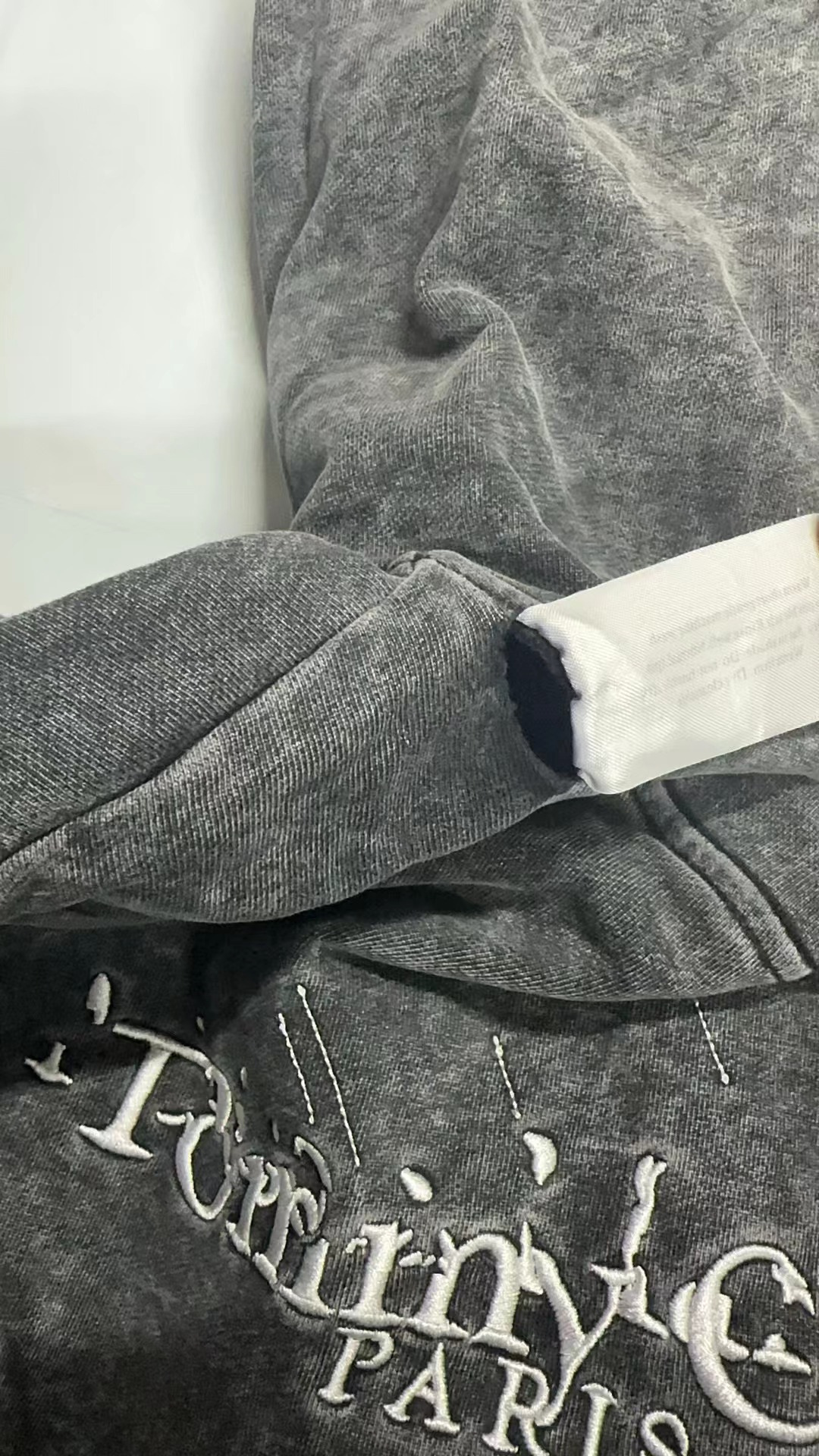 高版本MaisonMargiela/马吉拉 x Tommy Cash联名破洞连帽卫衣