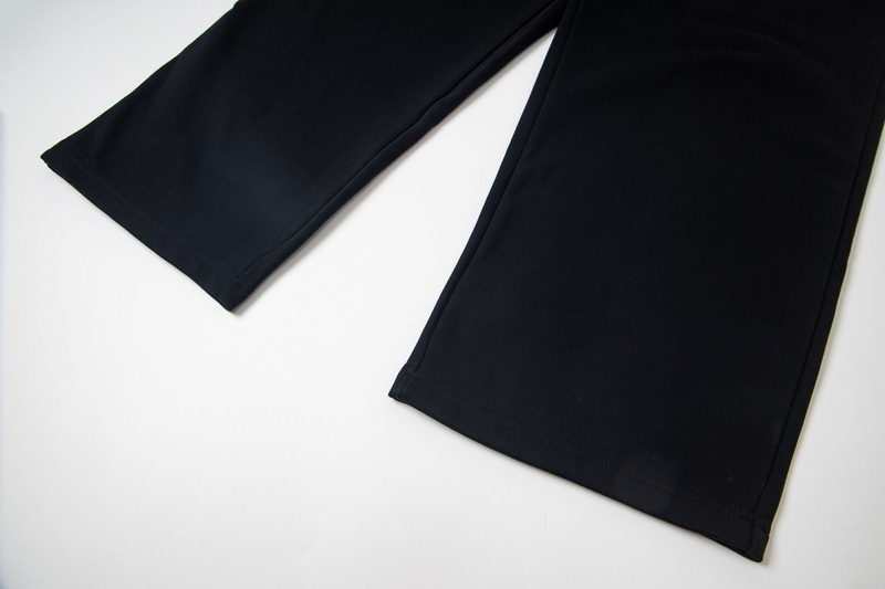 高版本MaisonMargiela/马吉拉 刺绣logo阔腿休闲裤卫裤