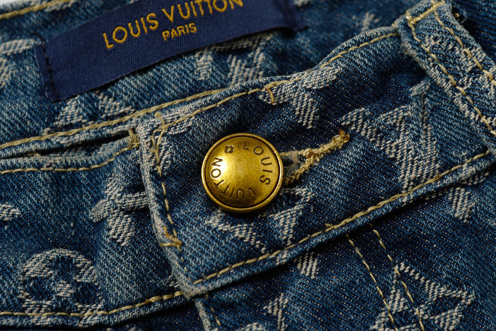 Louis Vuitton路易威登 25SS侧边皮条提花牛仔裤