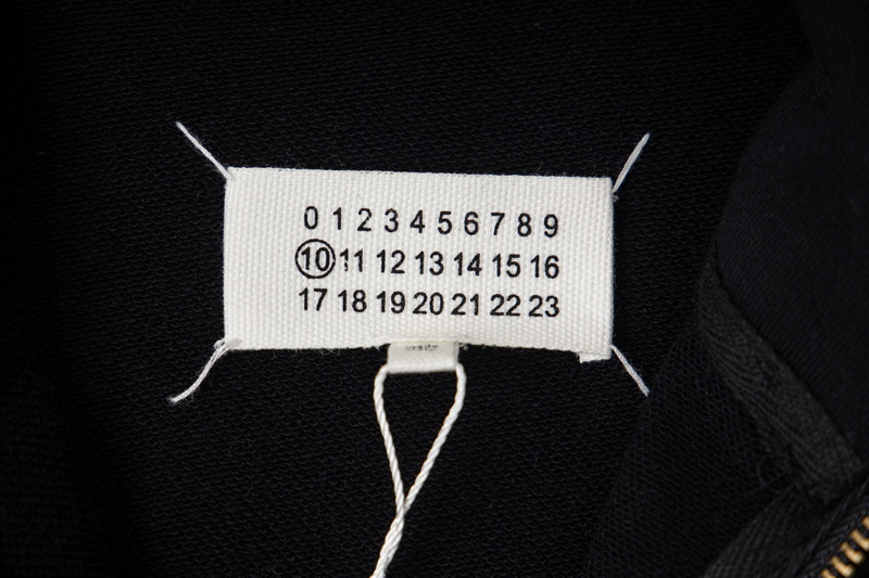 高版本MaisonMargiela/马吉拉 残缺数字刺绣开衫外套