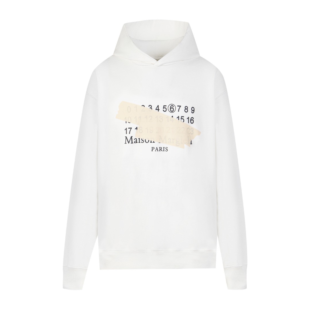 💰260
高版本MaisonMargiela/马吉拉 胶带数字印花连帽卫衣,男女同款。 采用450g重磅毛圈面料 非市面380g薄款普通版本 注意区分!过高温缩水2次 不计成本控制缩率在2%内,特有手工缝标特色设计语言.三标保持一致! 采用田岛机重工刺绣logo,精细绣花无毛边杂线 凹凸质感明显 感无敌,细节决定一切!出街配搭必备单品
尺码:44(S)-46(M)-48(L)-50(XL)