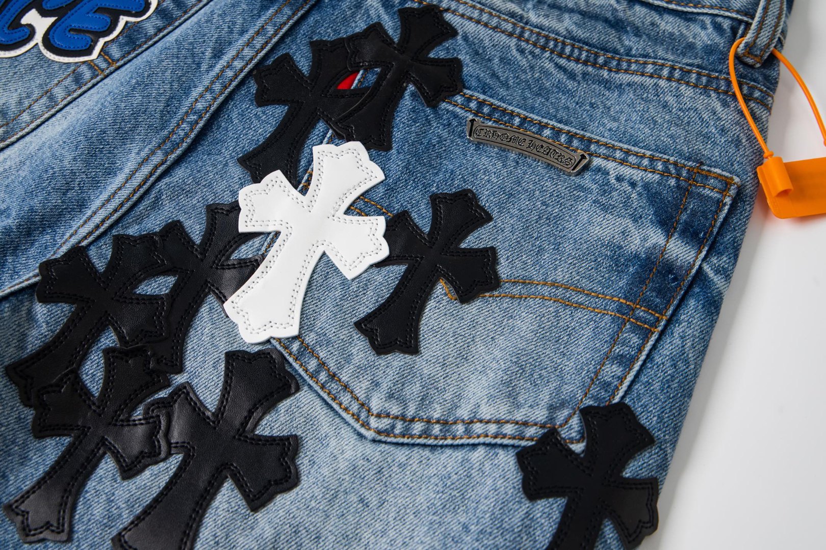 高版本Chrome hearts 克罗心 SexRecords满皮标十字做旧牛仔裤