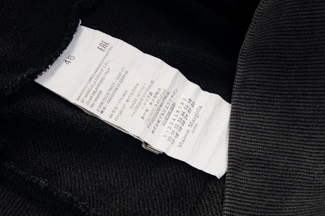 高版本MaisonMargiela/马吉拉 x Tommy Cash联名破洞连帽卫衣