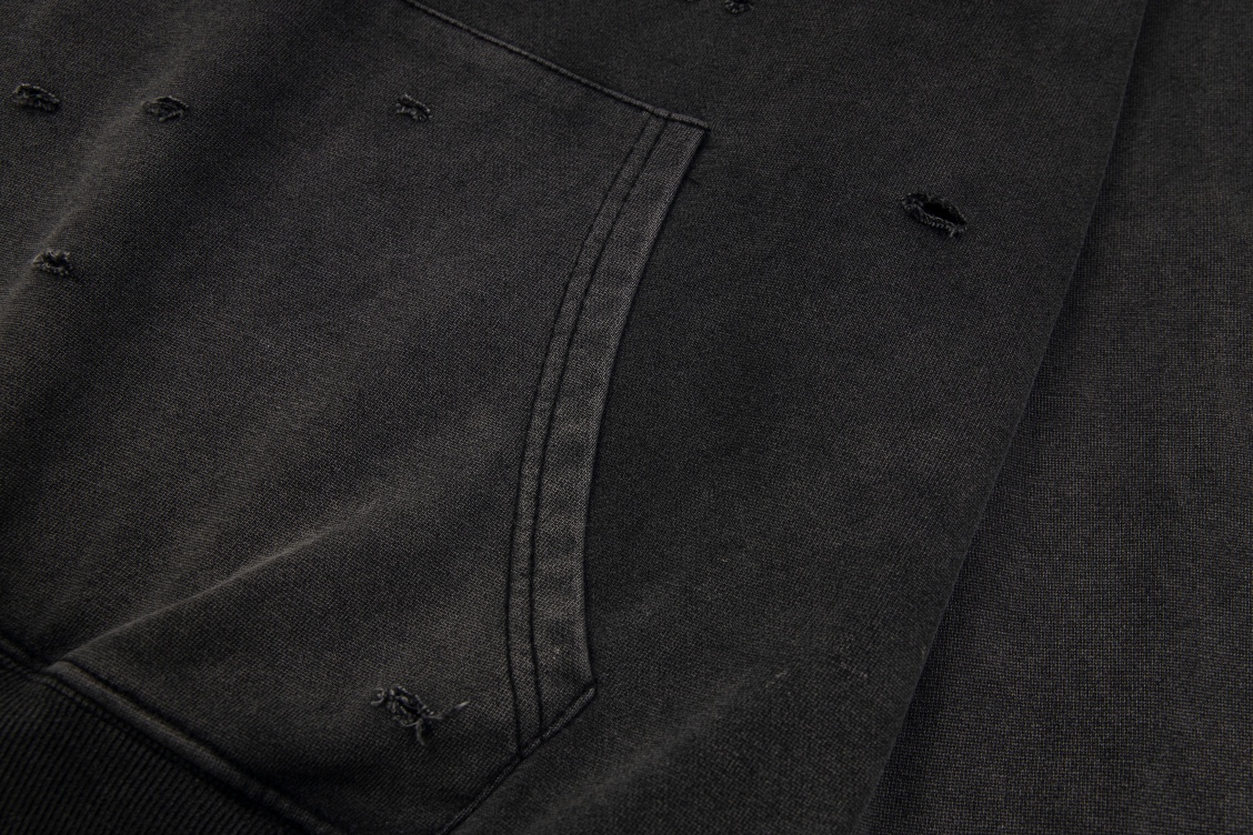 高版本MaisonMargiela/马吉拉 x Tommy Cash联名破洞连帽卫衣