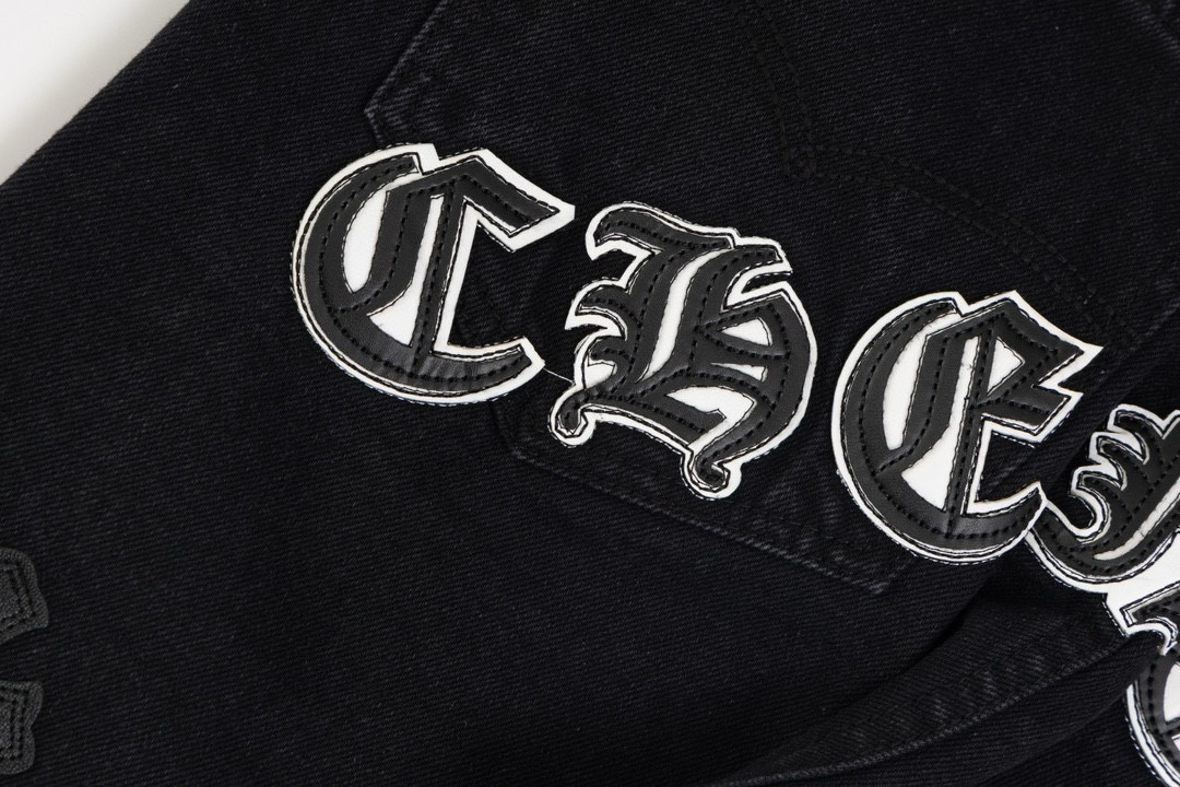 高版本Chrome hearts克罗心 城市限定皮标梵文十字牛仔裤