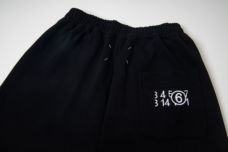 高版本MaisonMargiela/马吉拉 刺绣logo阔腿休闲裤卫裤