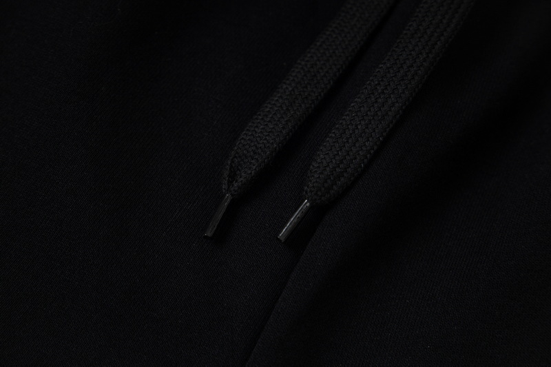 高版本MaisonMargiela/马吉拉 刺绣logo阔腿休闲裤卫裤