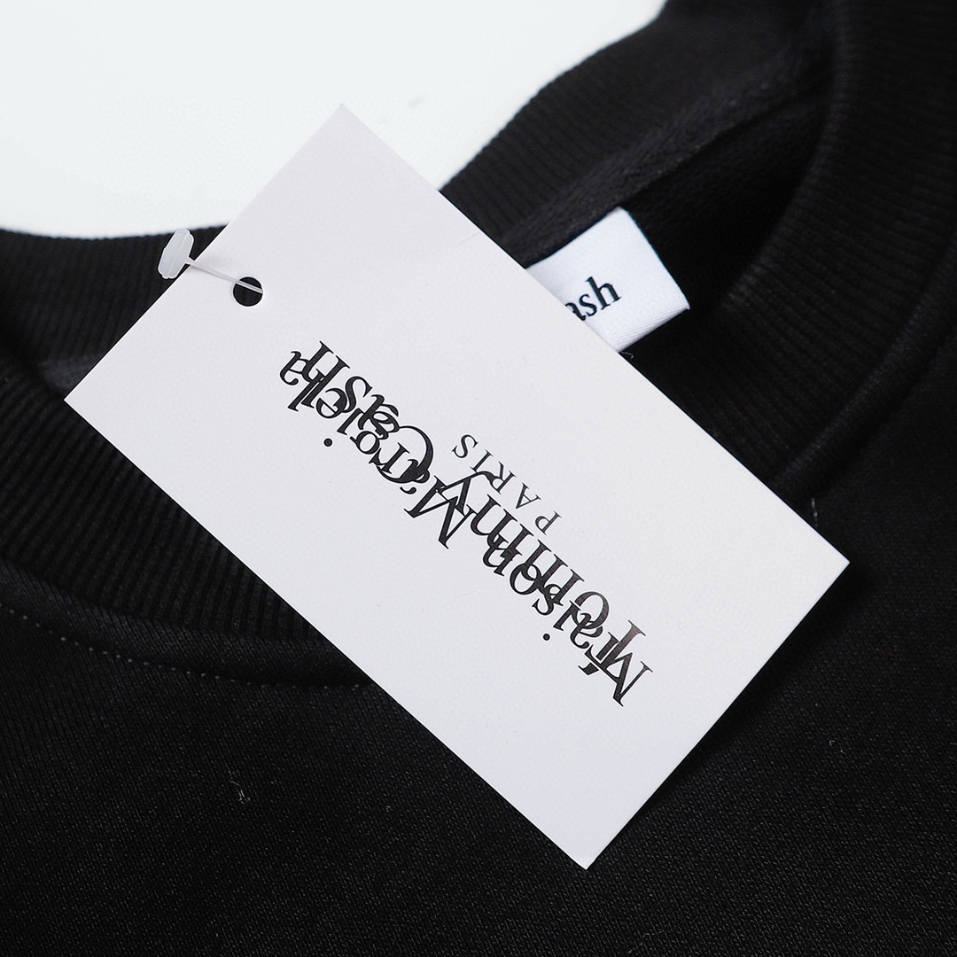 高版本MaisonMargiela/马吉拉 x Tommy Cash联名刺绣字母圆领卫衣