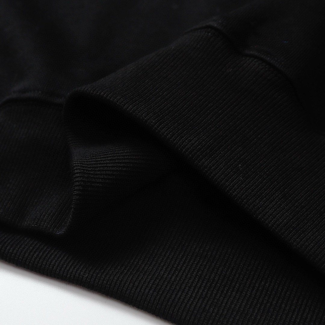 高版本MaisonMargiela/马吉拉 x Tommy Cash联名刺绣字母圆领卫衣