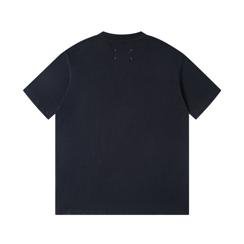 高版本MaisonMargiela/马吉拉 重影刺绣数字短袖 高版本MaisonMargiela/马吉拉 重影刺绣数字短袖