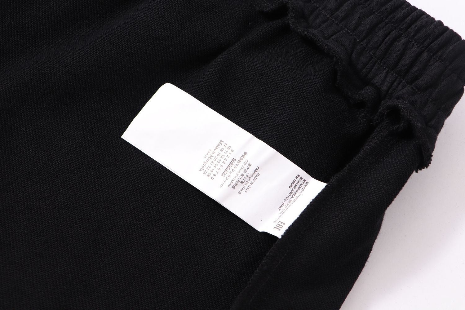 高版本MaisonMargiela/马吉拉 胶带数字印花短裤