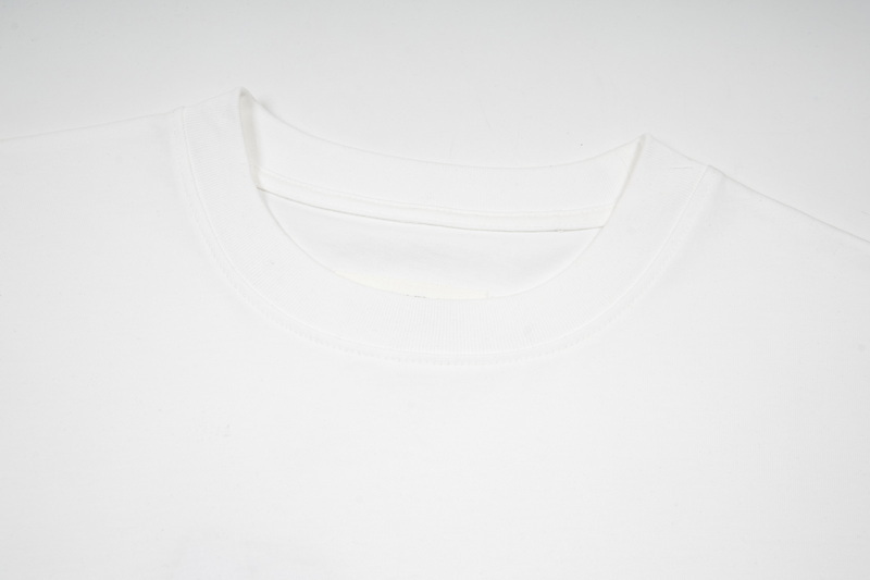 高版本MaisonMargiela/马吉拉 MM6品牌短袖T恤-莆田鞋,莆田鞋货源,高仿鞋,高仿鞋货源,安福档口,莆田高仿鞋,莆田鞋批发,高仿鞋批发,莆田高仿运动鞋,高仿运动鞋,莆田运动鞋 高版本MaisonMargiela/马吉拉 MM6品牌短袖T恤