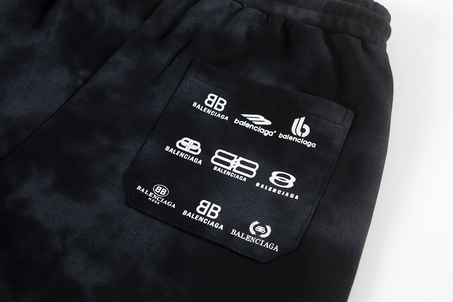 高版本BALENCIGA巴黎世家 扎染印花短裤-Chinese UA Cheap High Quatity Brand Clothes Bags handbags Sneakers wholesale wholesaler seller from China Factory suppliers Fashion Clothing Shoes best Quality Beautiful Price 高版本BALENCIGA巴黎世家 扎染印花短裤