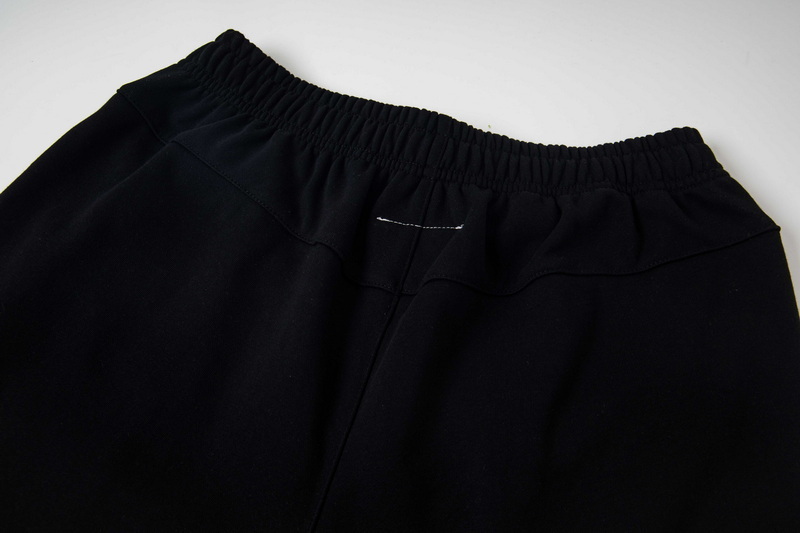 高版本MaisonMargiela/马吉拉 涂鸦数字印花阔腿休闲裤卫裤
