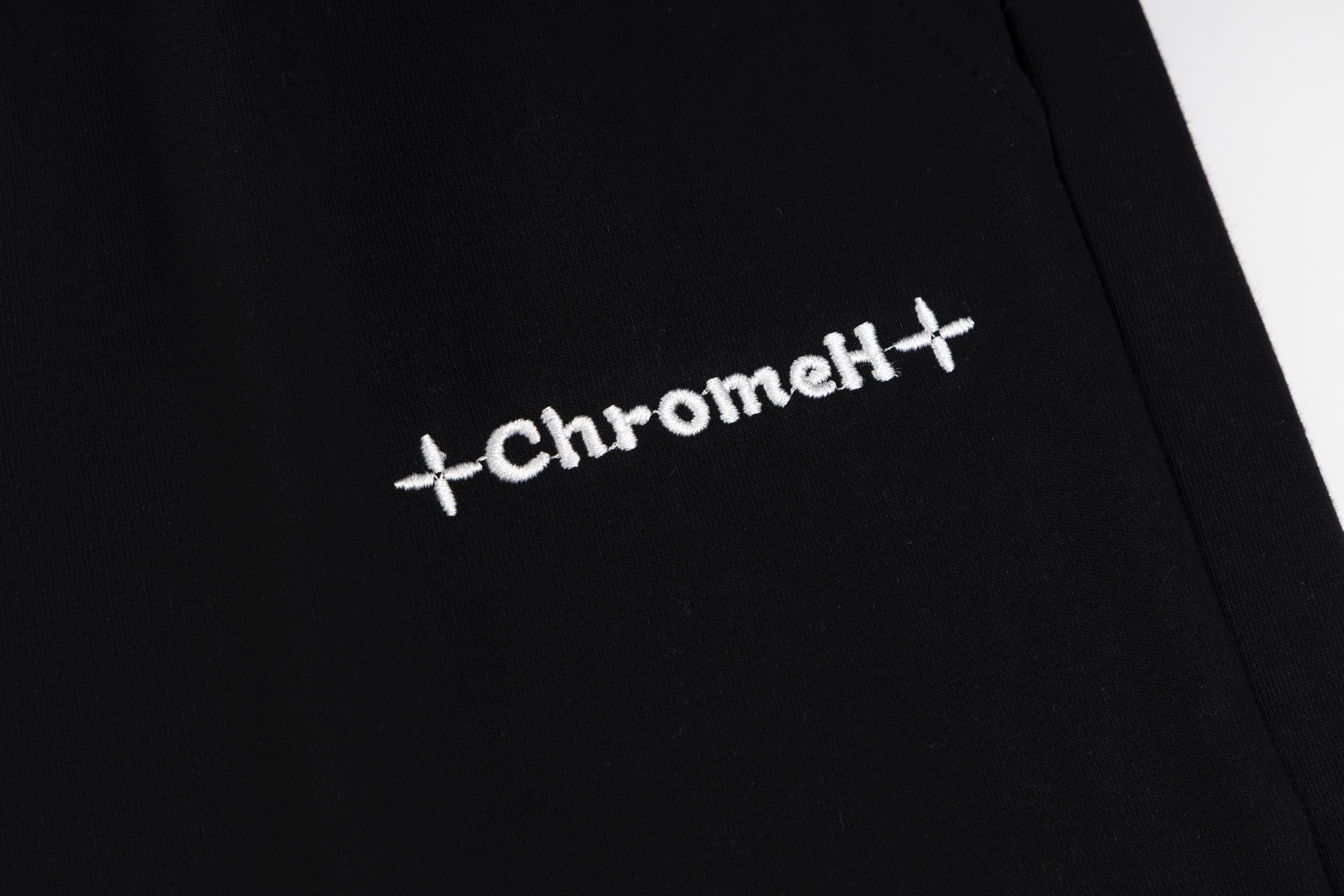 高版本Chrome Hearts克罗心 刺绣皮标十字短裤-Top High Quatity Cheap Sneakers Fashion Clothing Clothes Bags handbags Shoes of all Brand wholesale With The best Quality And Beautiful Price from China Factory Chinese suppliers wholesaler seller 高版本Chrome Hearts克罗心 刺绣皮标十字短裤