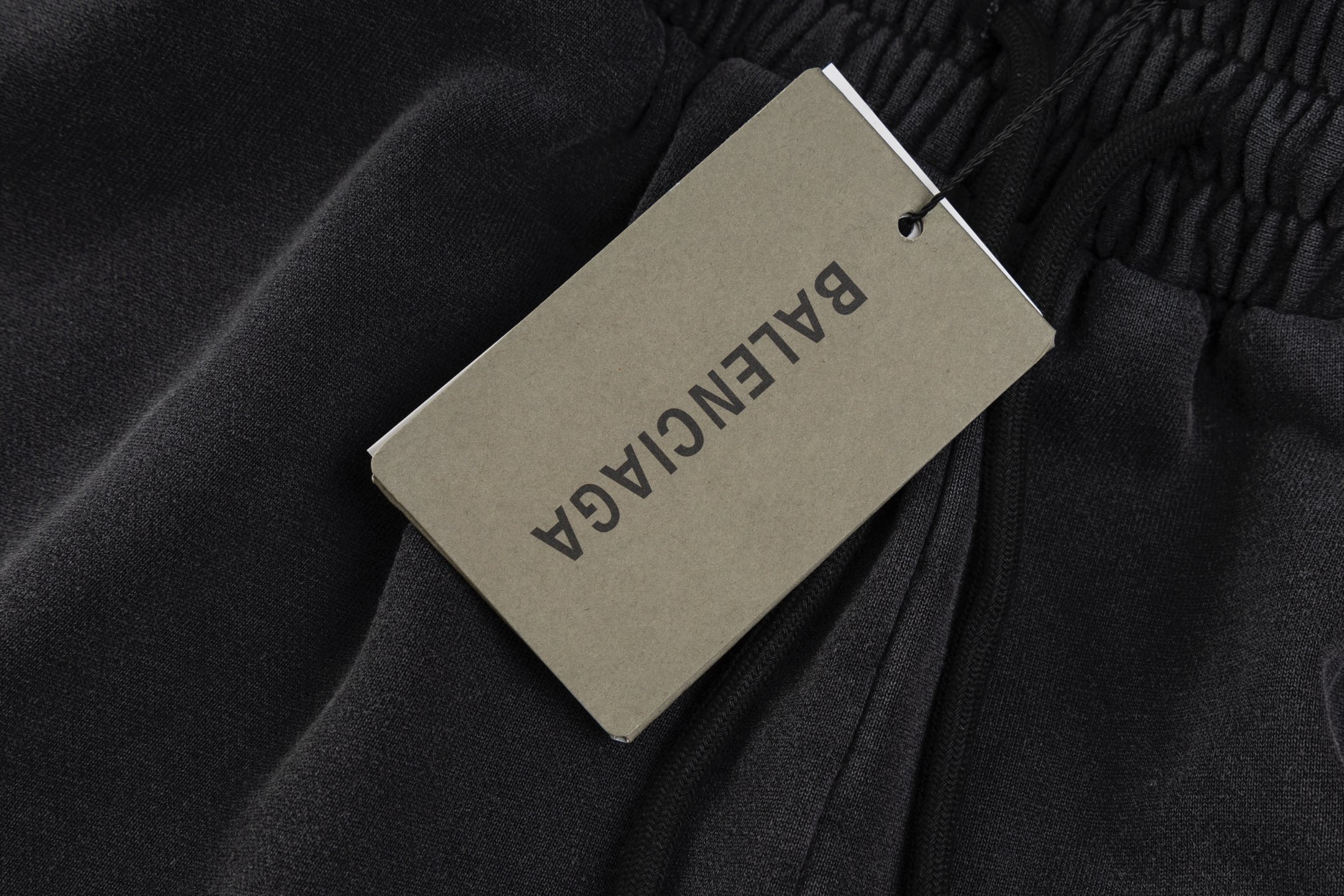 高版本BALENCIAGA巴黎世家 刺绣火焰双环水洗做旧短裤