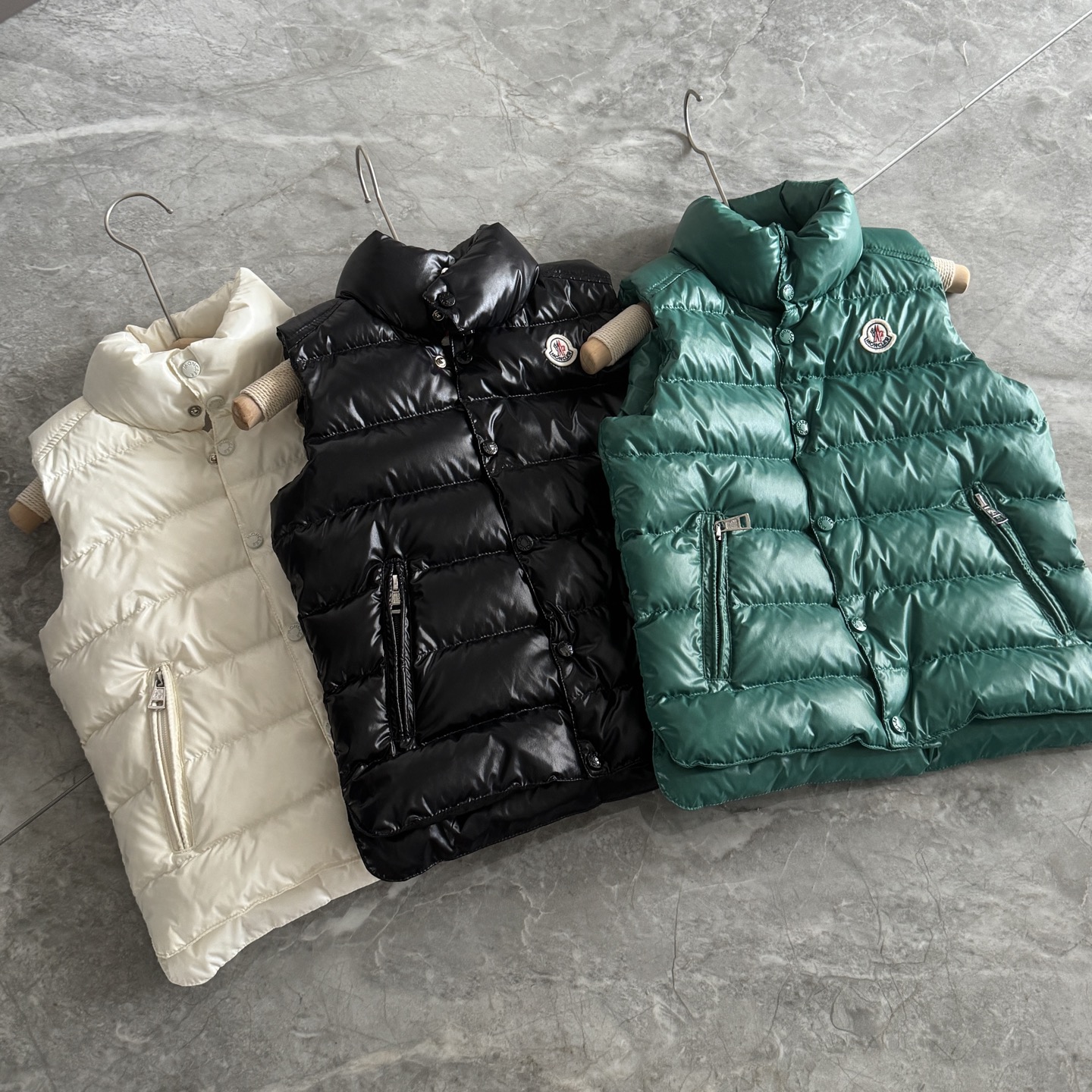 NO:579068,Vest 2619 -,clothes,19860909马甲2619 -,衣服,,Children's