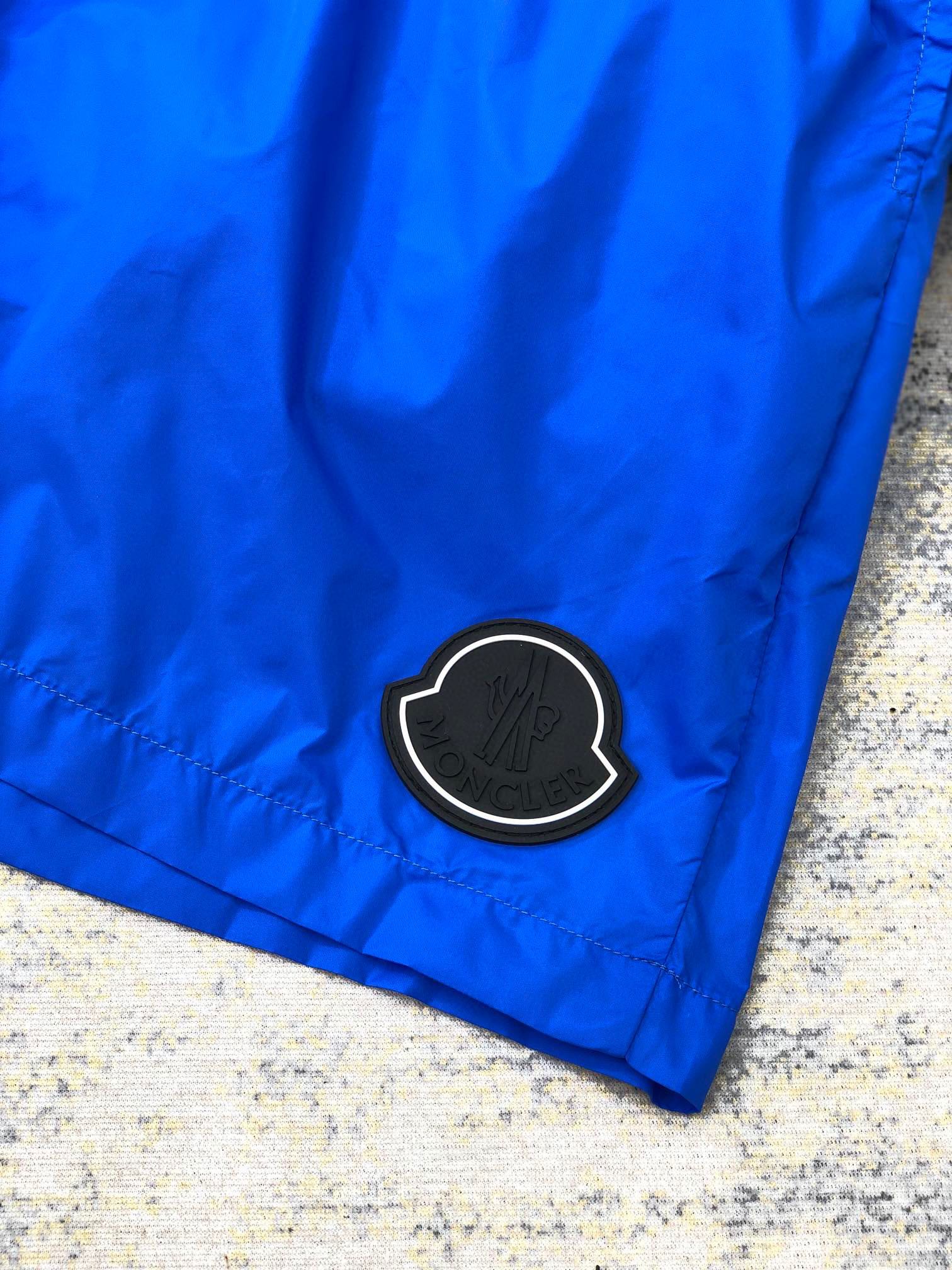 MONCLER Men's Blue Swim Trunks, Quick-Dry Fabric, Stylish Summer Essential 6 i1708533403 4844 2