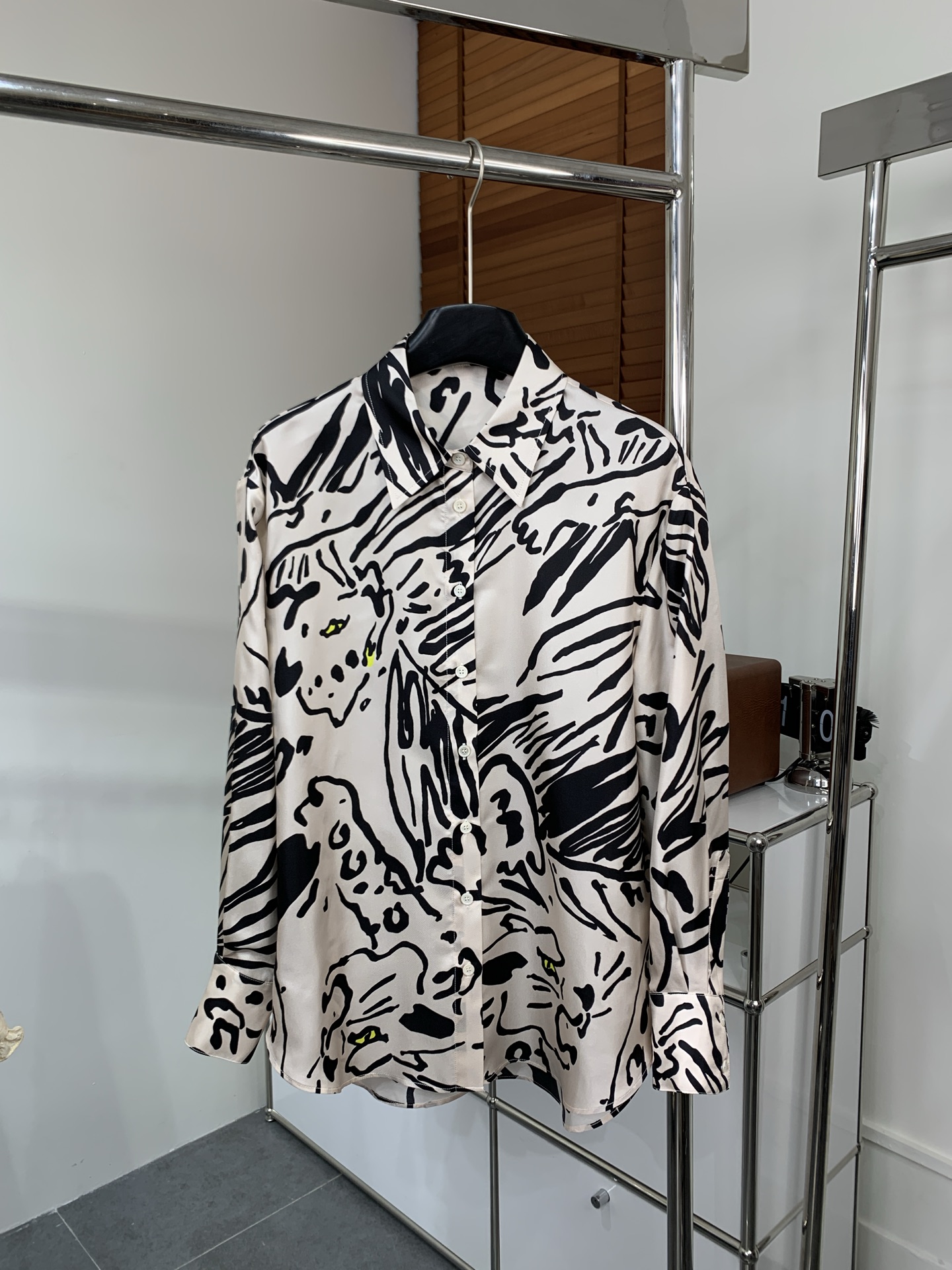 _dgn9shbVyYlgGAtEejVn85A9W5FNczxotRTmFow