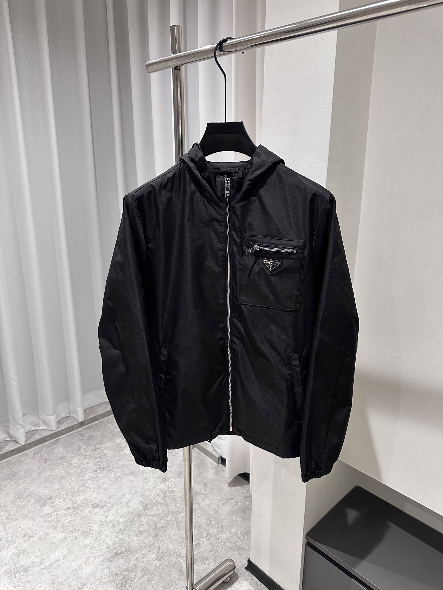 _dfu9shTDR26cm2FEOxkCXKdcWrL3zdaCHSrtjZA