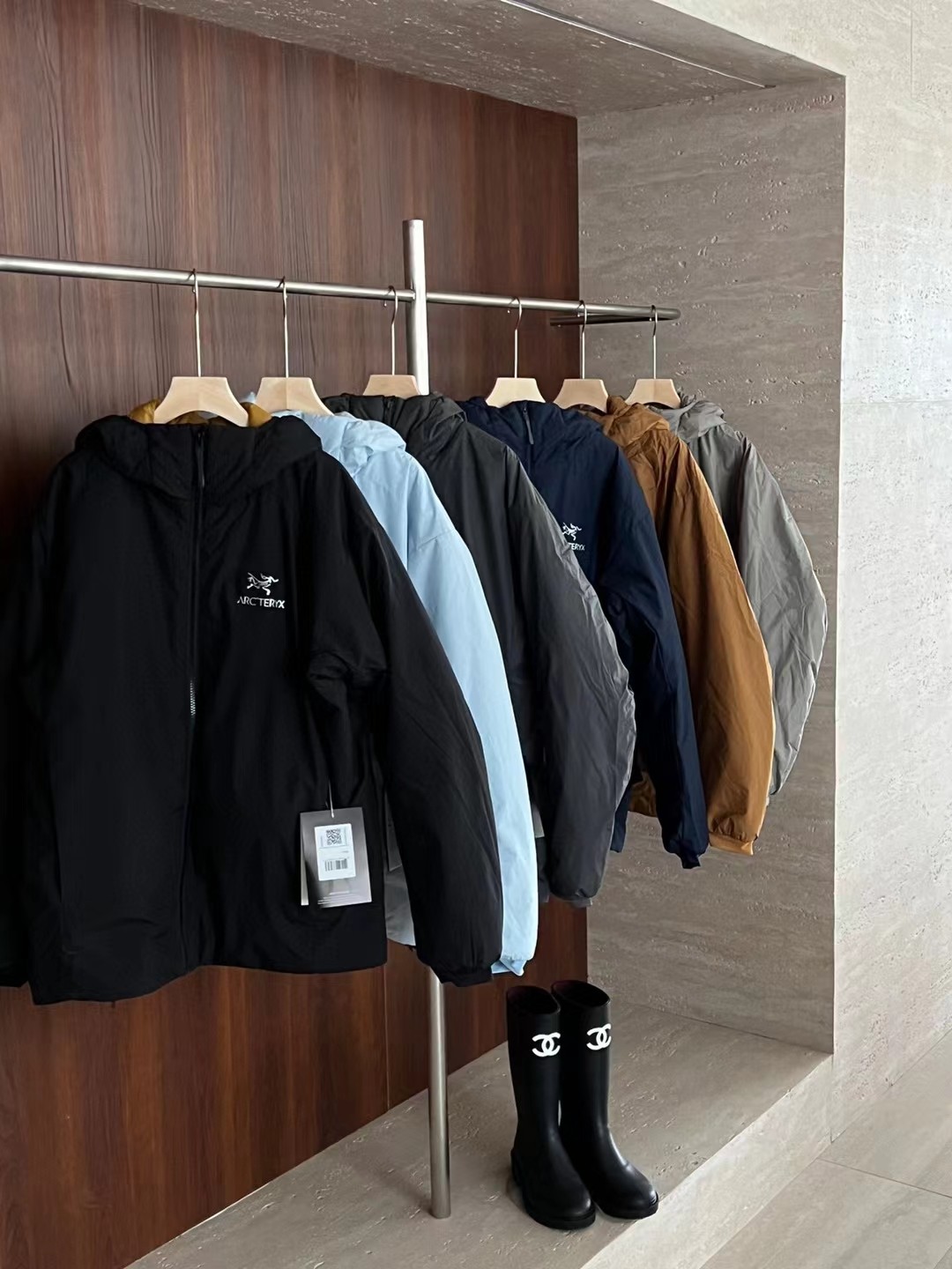 _dmT9sKakAi2SsDRGMS0ags0oGBtdxZ3Fmkuo-1Q