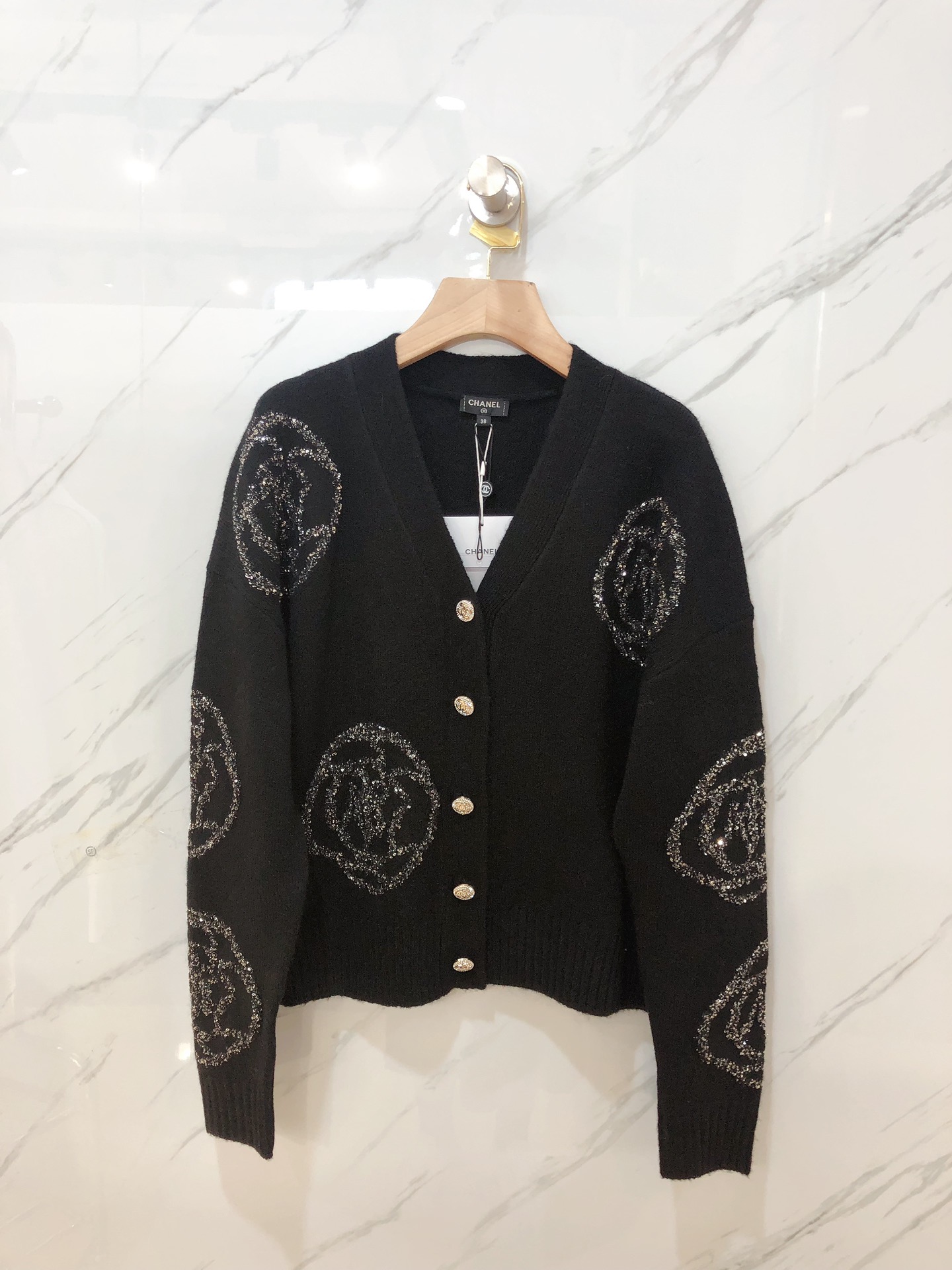 Chanel Clothing Cardigans Knit Sweater Sweatshirts Knitting Fall/Winter Collection