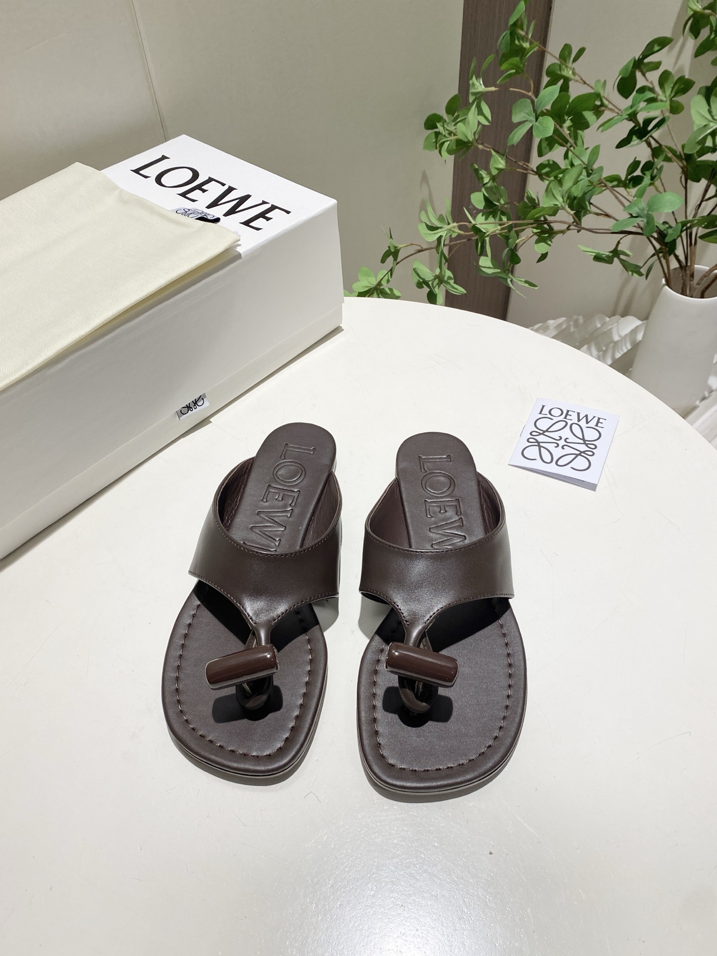LOEWE women's shoes SS 1:1 Logo