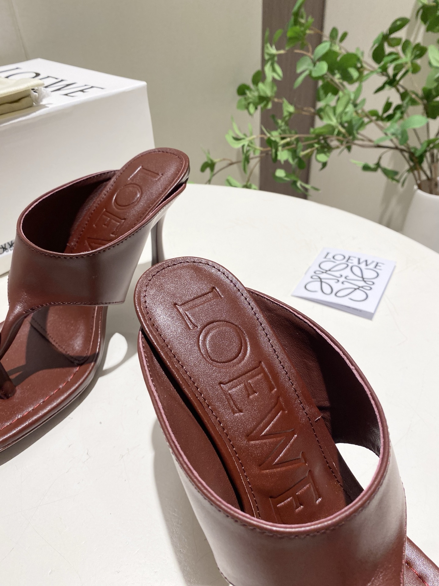 LOEWE women's shoes LoeweLOEWE SS 1 1 Logo — photo 7