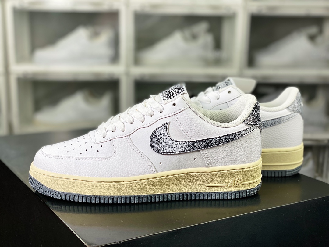 Air Force 1’07 Low LX”50 Years Of Hip-Hop”空军一号经典低帮板鞋“皮革白黑银渐变钩子”DV7183-100