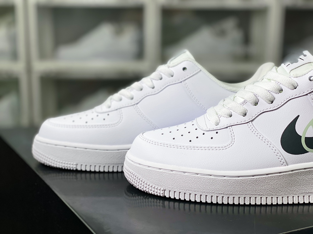 200  Air Force 1'07 Low”Multi Swoosh”空军一号经典板鞋“皮革白黑绿四钩子”FN7807-100