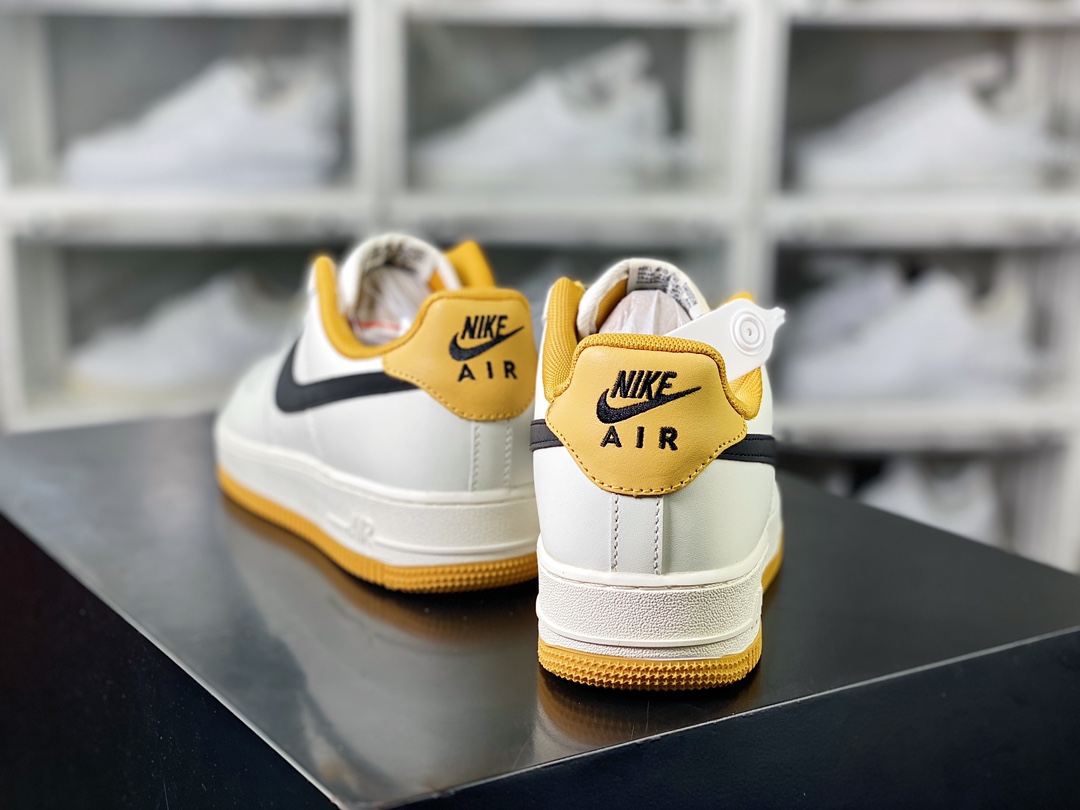 200  Air Force 1'07 Low Retro SP空军一号板鞋“皮革米白姜黄黑钩子”DD3063-066