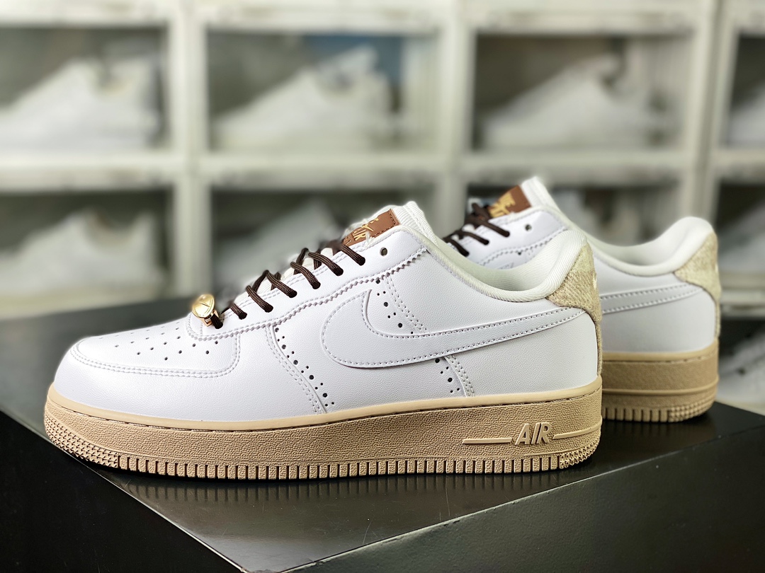 220  Air Force 1'07 Low 空军一号低帮经典百搭休闲运动板鞋“白黄”FV3700-112