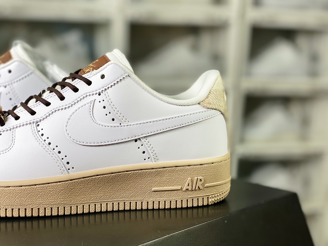 220  Air Force 1'07 Low 空军一号低帮经典百搭休闲运动板鞋“白黄”FV3700-112