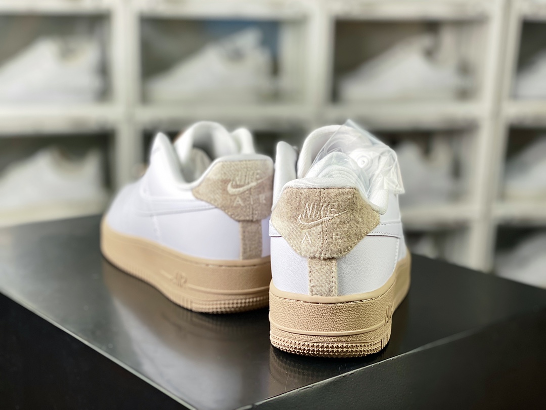 220  Air Force 1'07 Low 空军一号低帮经典百搭休闲运动板鞋“白黄”FV3700-112