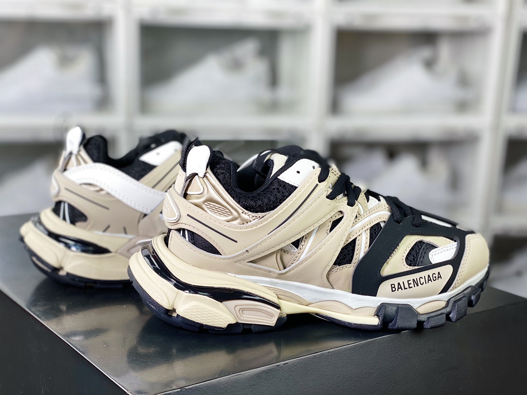 480 巴黎世家BALENCIAGA Track Trainers 3.0代复古野跑姥爹潮流百搭慢跑鞋“沙漠黄米白黑”542436 W3AC4 8071