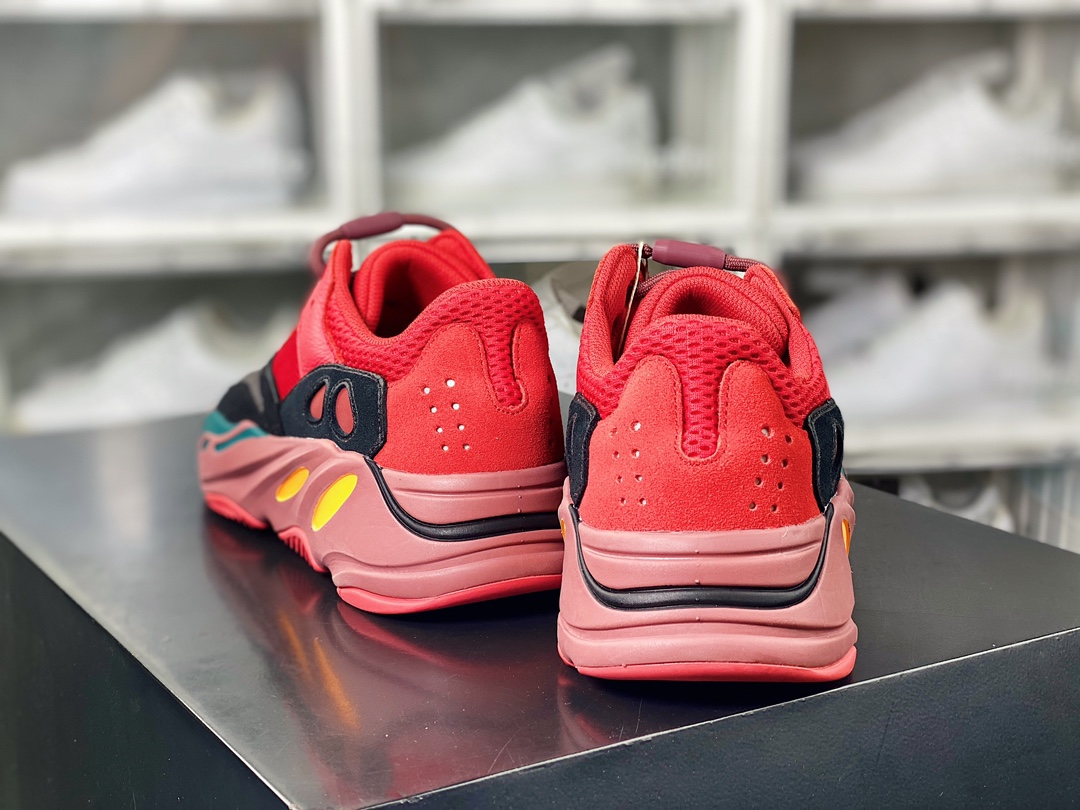 280 Kanye West x Adidas Yeezy 700 Runner V1系列慢跑鞋