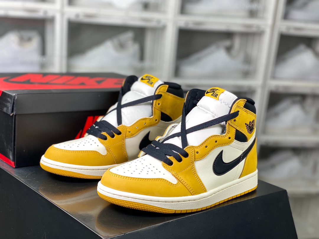 350 耐克Nike Air Jordan 1 Retro High OG”Yellow Ochre”AJ1代篮球鞋“白黄”DZ5485-701