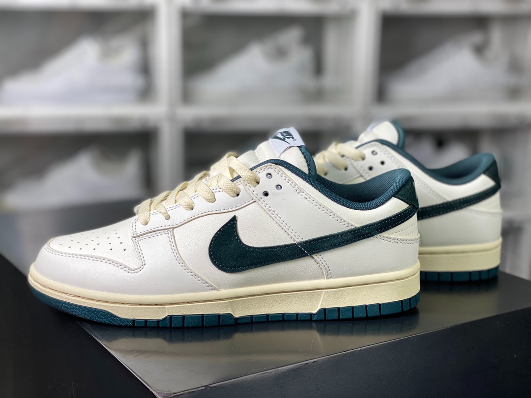 180 SB Dunk Low”Athletic Department”扣篮系列低帮板鞋“米白墨绿氧化底”FQ8080-133