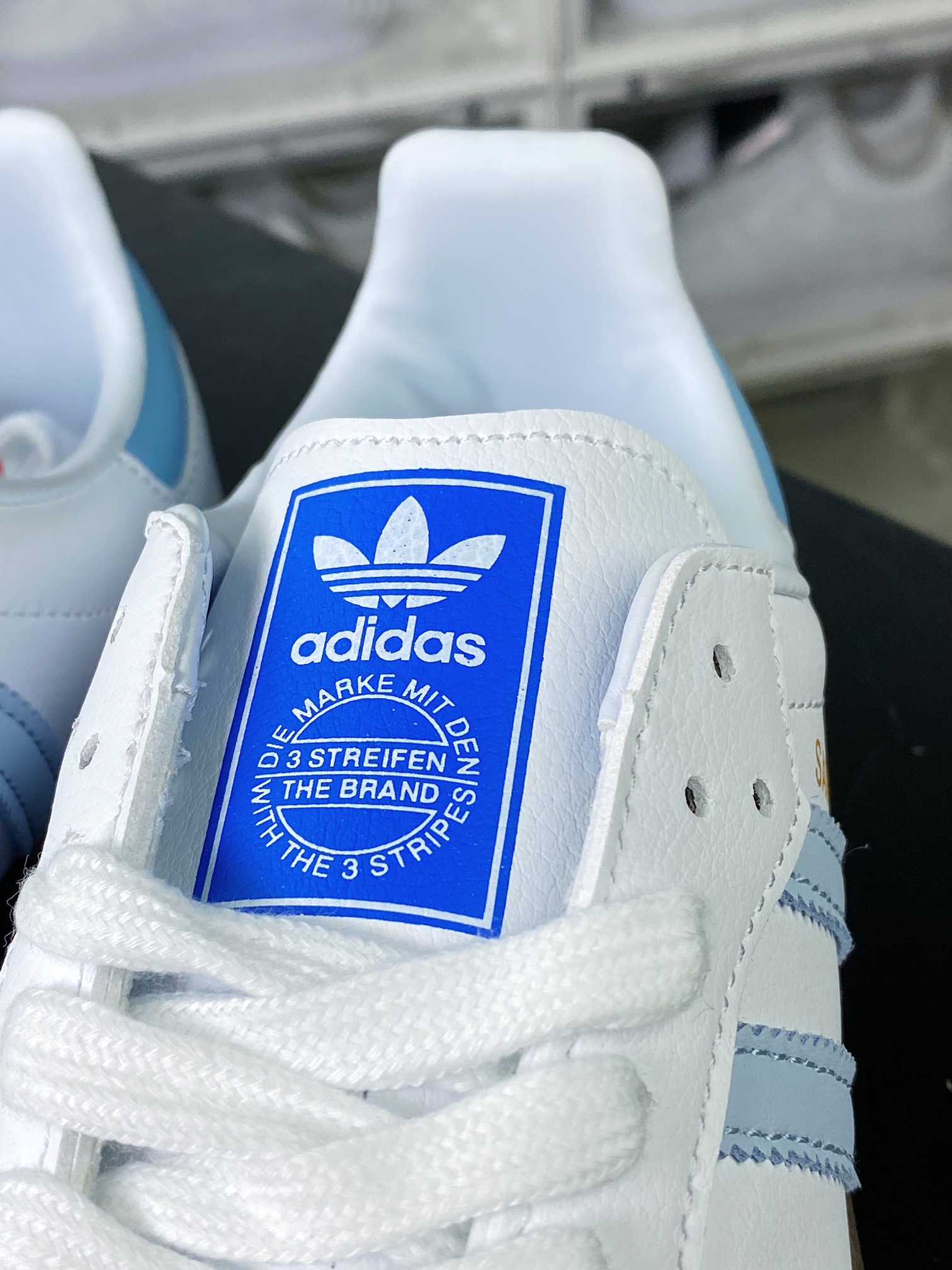 130 Adidas Originals Samba OG 桑巴舞板鞋“皮革白灰浅蓝生胶底”ID2055