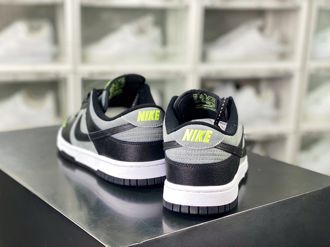 240 SB Dunk Low”Black Grey Green Strike”扣篮系列板鞋“黑灰迷你小钩”FQ2205-001